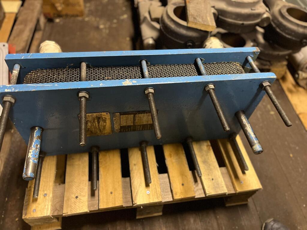 Plate cooler ALFA-LAVAL P22 type - BREEZANTS