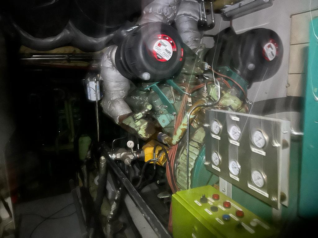 DETROIT V71 DIESEL GENERATOR - BREEZANTS